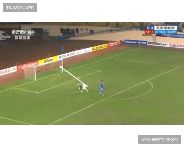 神户胜利船井手口阳介挑射破门，VAR确认进球有效