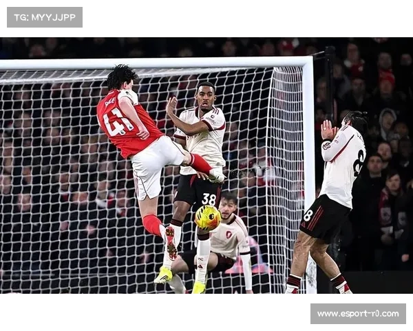 英超焦点战阿森纳利物浦闷平,合计仅16次射门 英超焦点战阿森纳利物浦闷平,合计仅16次射门