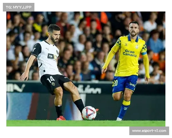 西甲成五大联赛争冠最具悬念战场，巴萨皇马概率六四开