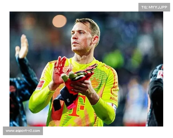 诺伊尔伤愈复出参与合练,拜仁迎回全员健康阵容 诺伊尔伤愈复出参与合练,拜仁迎回全员健康阵容